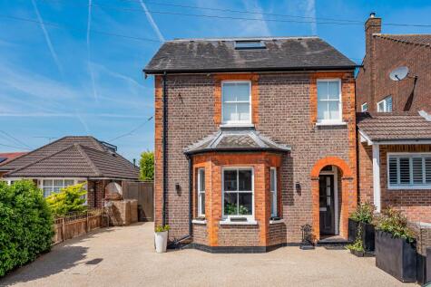 Holloways Lane, Welham Green, AL9