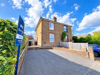 Horsgate Lane, Cuckfield, RH17
