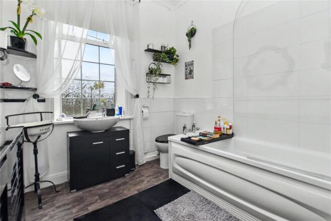 1 bed Terraced for sale Image 7