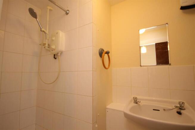 1 bed Flat for sale Image 8