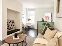 9a, Emanuel Avenue, London W3 6JG