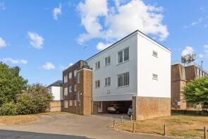 21, Swanborough Court, New Road, Shoreham-by-sea BN43 6RZ