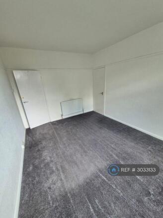 2 bed Maisonette to rent Image 8