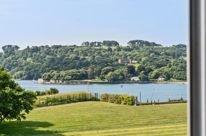 1306847-20-68513f...