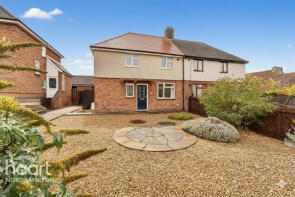 30, Bedford Road, Northampton NN7 1DR