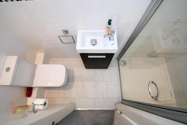 Rawfield Lane, Fairburn (12)Ensuite