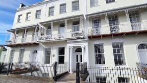 Flat 18, 1 3 Eugenie House, Royal York Crescent, Clifton, Bristol BS8 4JW