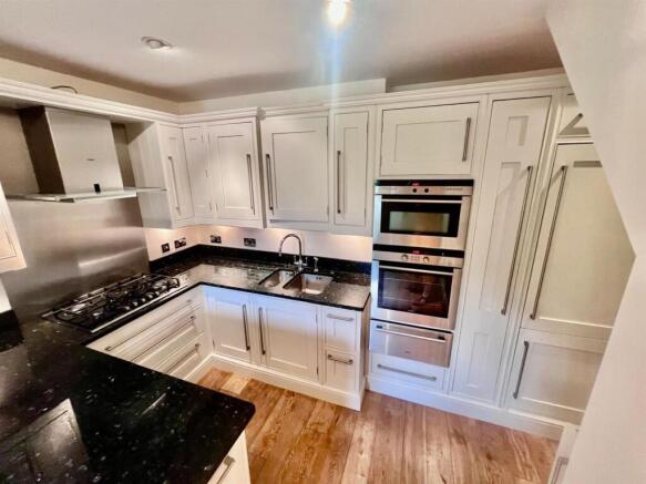 Kitchen.jpg