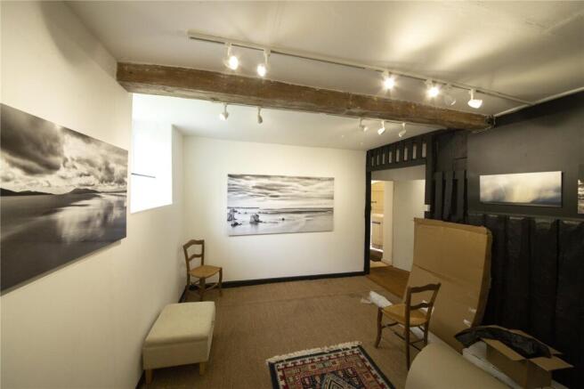 Studio Room