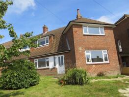 16, Montgomery Road, Hastings TN35 4LA