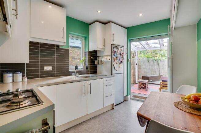 Daniels_136 Minet Avenue _013.jpg