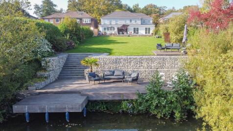 Heathfield, Cobham, Surrey, KT11