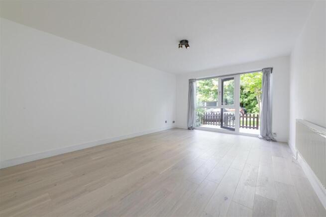 2 Grangewood Ct Rec 1.jpg