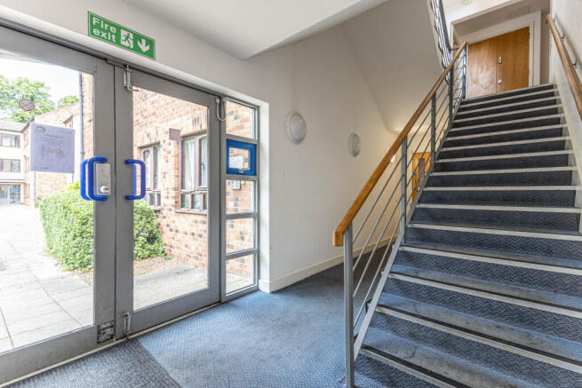 1 bed Flat for sale Image 11