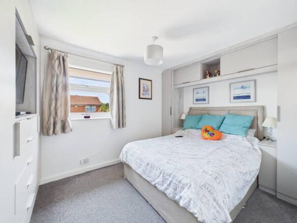 4 bed Semi-Detached for sale Image 12