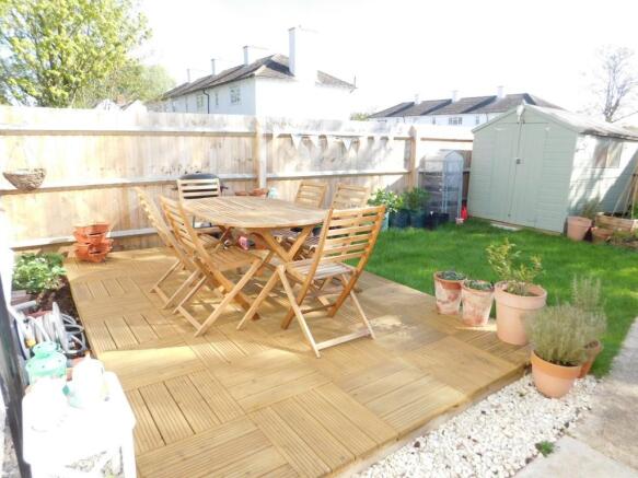 Entertaining Deck...