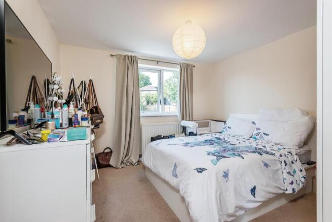 2 bed Apartment for sale Image 6