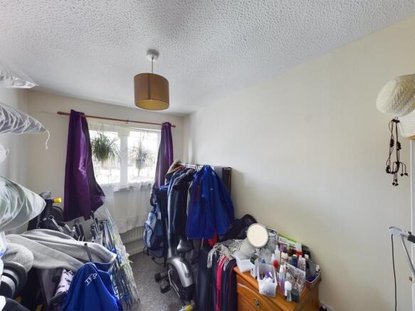 CAM00076P1-PR0157-ST