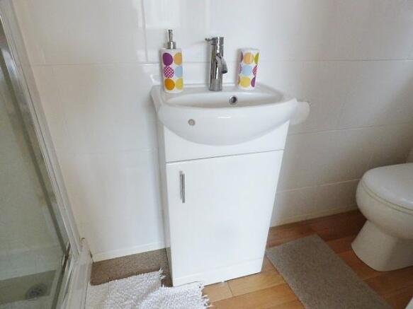 Bedroom 1 - En Suite