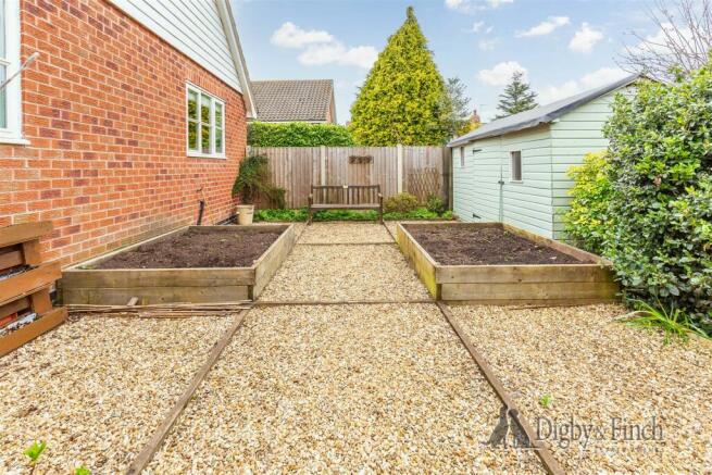 40 College Street, East Bridgford, NG13 8LF-9water