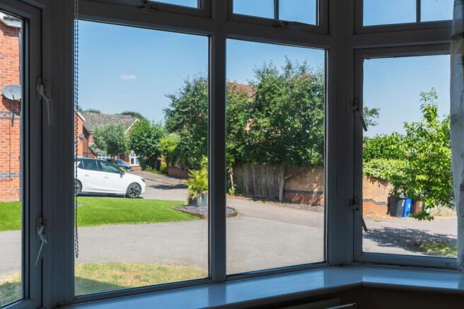 6 bed Detached for sale Image 8