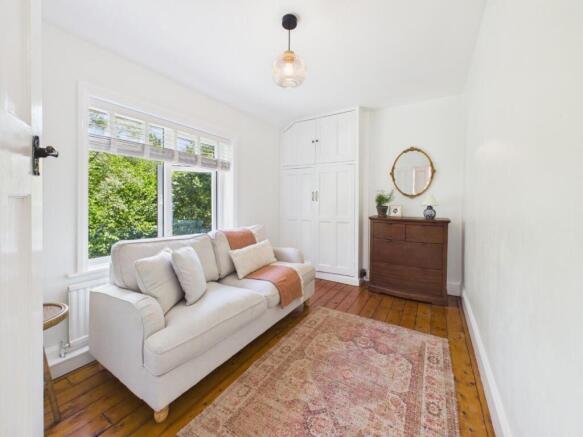 3 bed Semi-Detached for sale Image 11