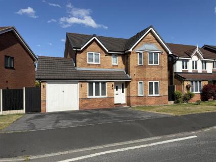 Cedar Avenue, Stalybridge