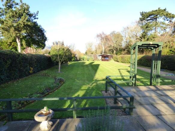 GARDEN1