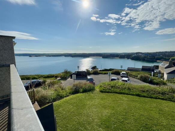 15 Longshore Apartments View