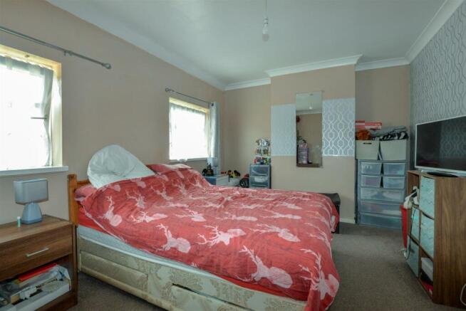 Bedroom1 1.jpg