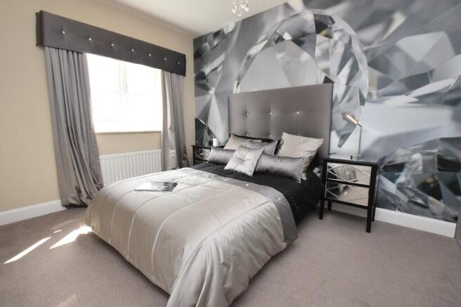 4 bed Detached to rent Image 9
