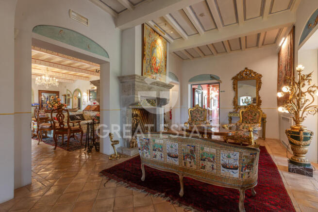 Interno