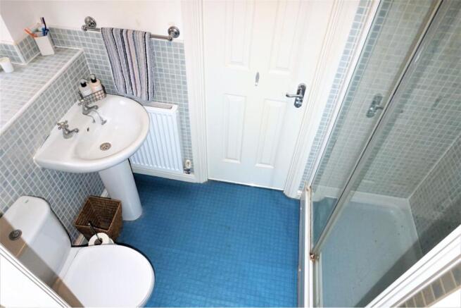Jack & Jill En-suite