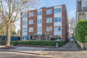 9, Beaumaris, Brownlow Road, Wood Green, London N11 2DG