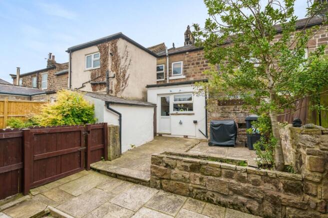 3 bed Terraced for sale Image 10