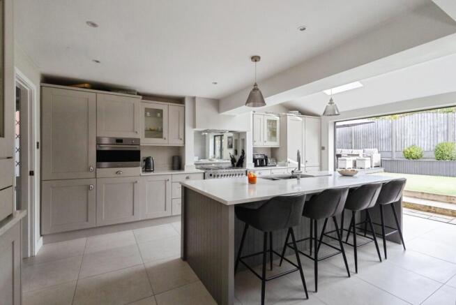 Pine Street, Woodley, Stockport, Greater Manchester, SK6 photo 4