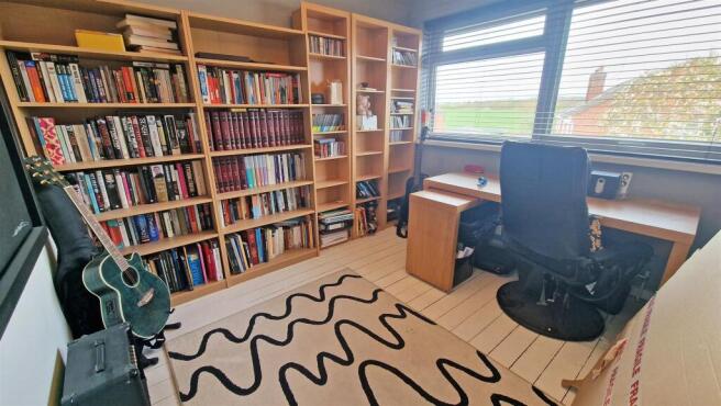 Bedroom3.jpg
