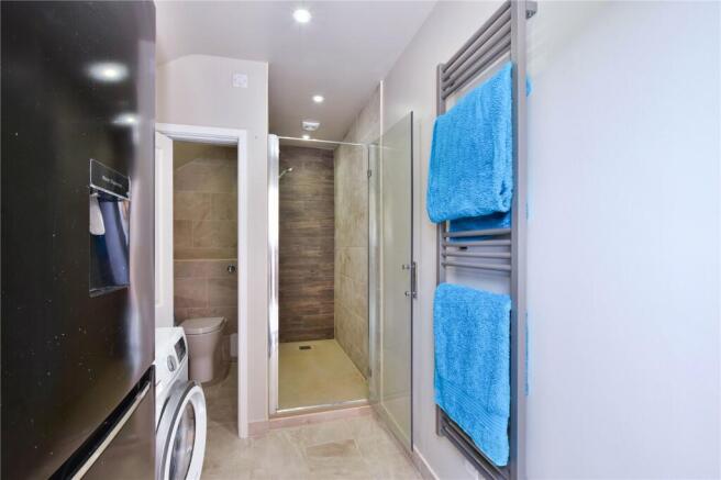 Shower/Utility