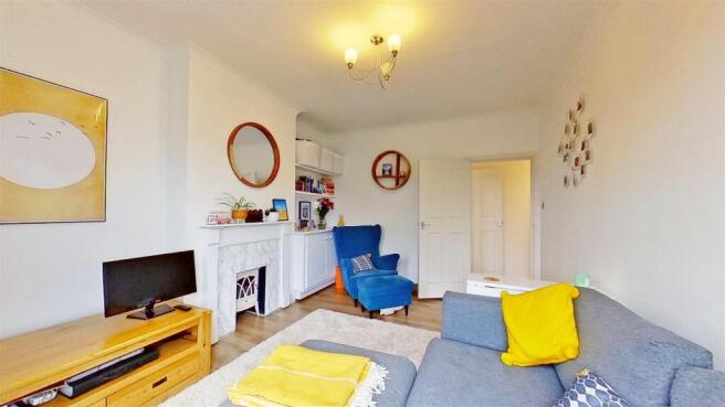 Garratt-Lane-Earlsfield-SW18-05202022_161758.jpg