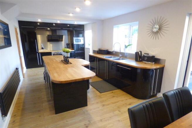 Kitchen+