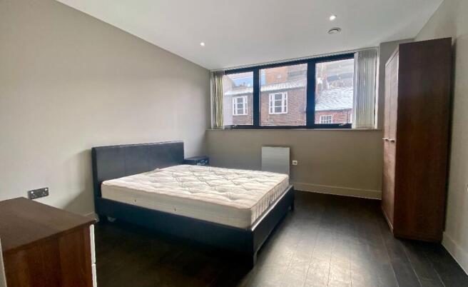 1 bed Apartment to rent Image 8