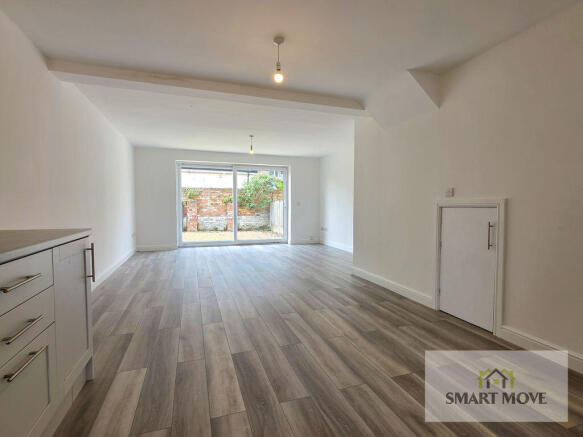 Kitchen into Lounge