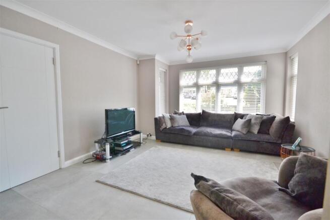 sitting room.JPG