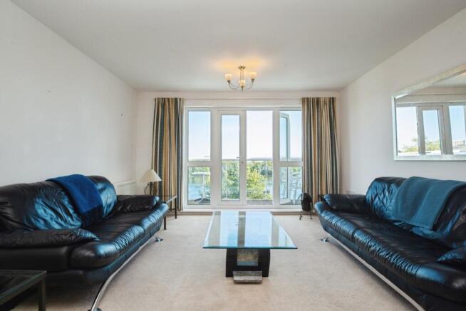 Living/Dining Area