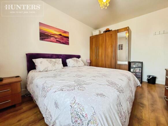 3 bed Terraced for sale Image 10