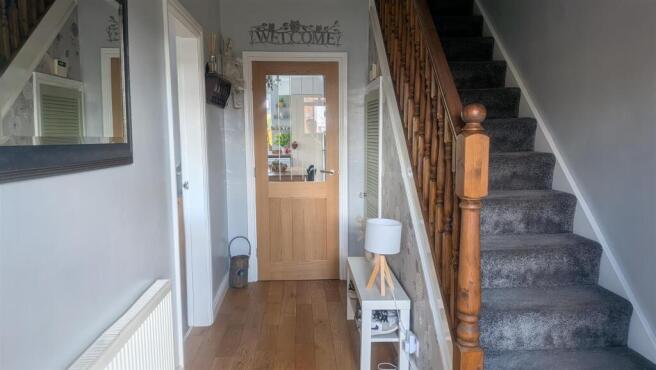 3 bed Semi-Detached for sale Image 7
