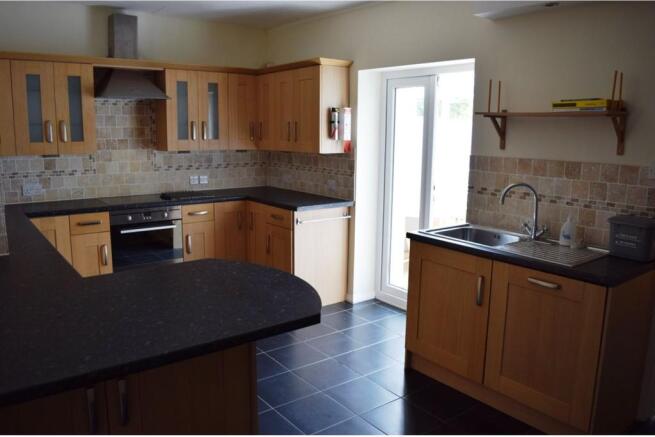 Kitchen / Breakfast