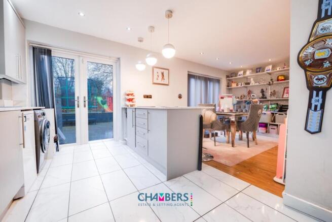 12 Shenton Walk-5.jpg