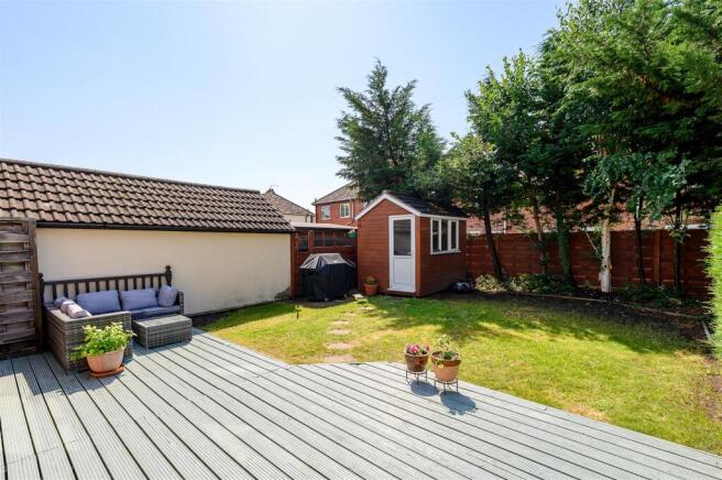 4 bed Semi-Detached for sale Image 9