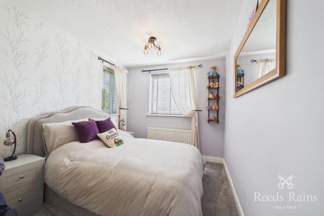3 bed Bungalow for sale Image 10